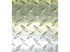 Лист алюминиевый рифлёный Бриллиант 1200х600х1.5 мм
